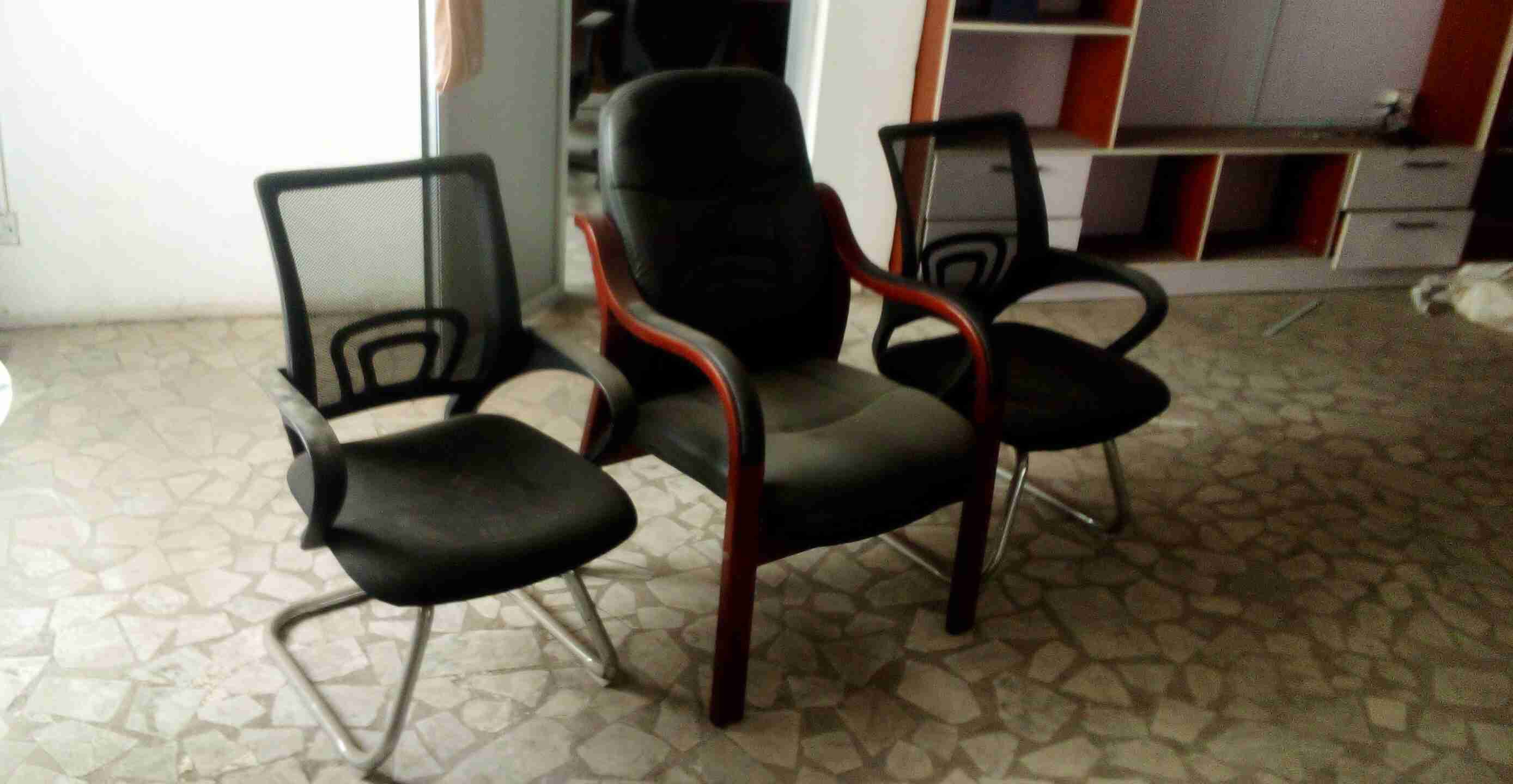 (Qty: 3) - Visitor Chair